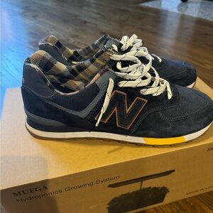 New Balance Navy Suede Men’s shoes